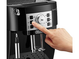 DELONGHI Magnifica S ECAM21.116.B - 5 Kaffeespezialitäten, kompakt, elegantes Design, Direktwahltasten, leichte Bedienung, Kaffeevollautomat Schwarz